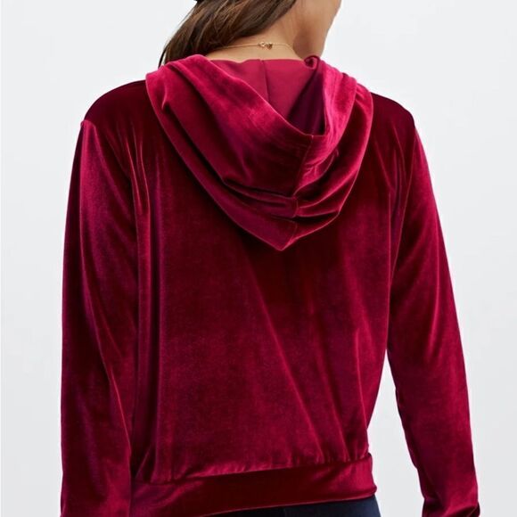 Fabletics Donna Velour Hoodie Cherry Burst NWT Size Large - Picture 4 of 9